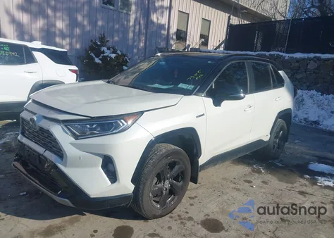 2020 Toyota Rav4 Hybrid Xse z USA, uszkodzony, nr VIN 2T3EWRFV8LW071975